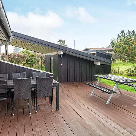 8 Person Holiday In Glesborg Vakantiehuis Bønnerup