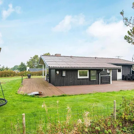Vakantiehuis 8 Person Holiday In Glesborg